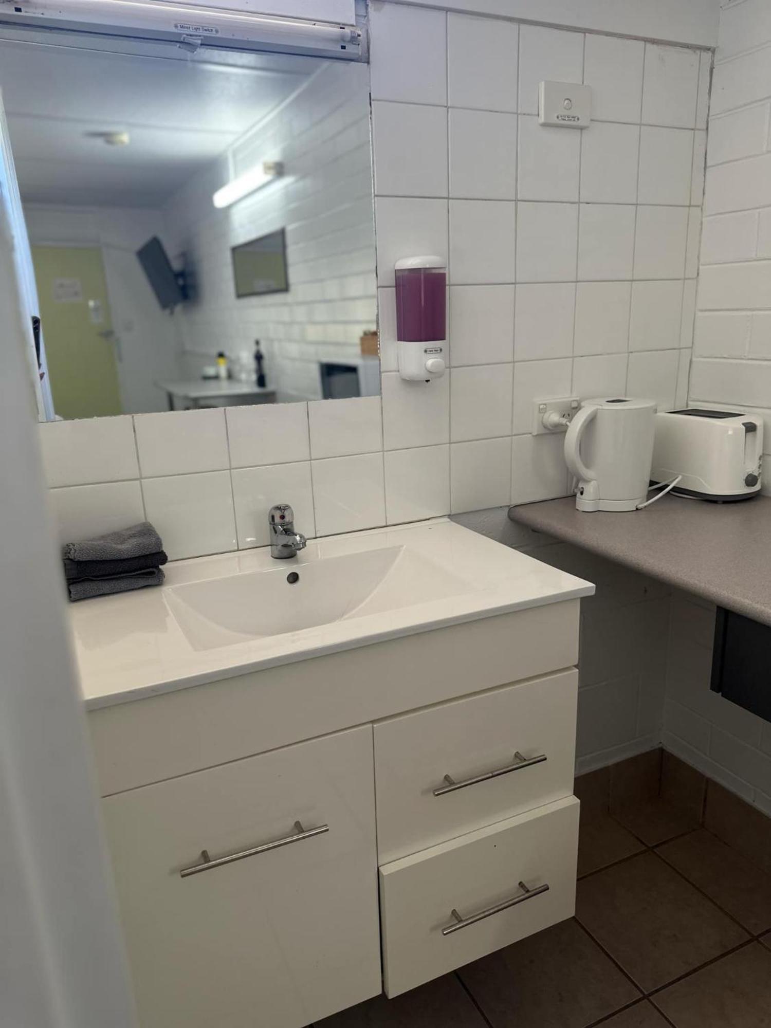 24Hourcheck-In- Bridgewater Motel-Victoria-Australia Bridgewater On Loddon Exteriör bild